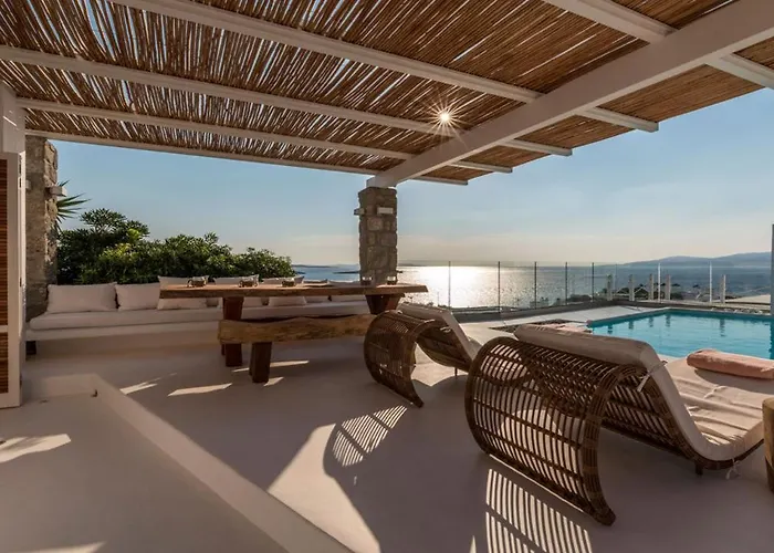 Luxury Ocean View Centre Villa