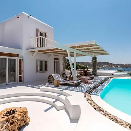 Luxury Ocean View Centre Villa