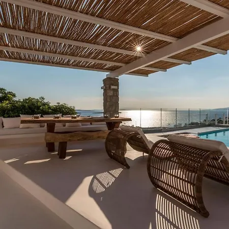 Luxury Ocean View Centre Villa